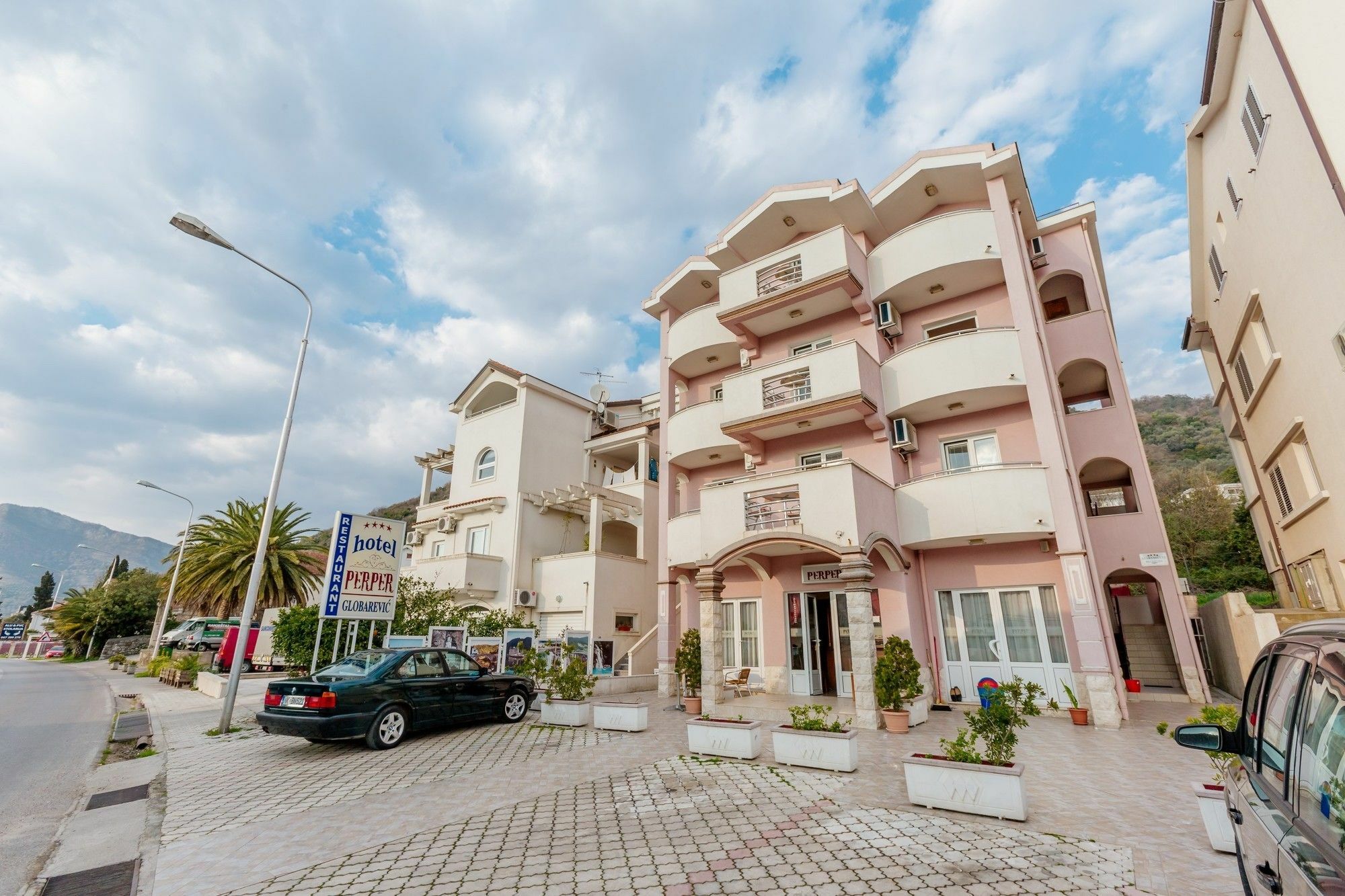 Apartments Perper Tivat Exteriér fotografie